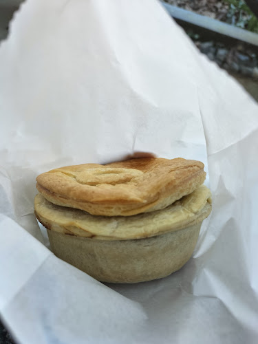 12 Clifford Road, Wakefield 7025, New Zealand