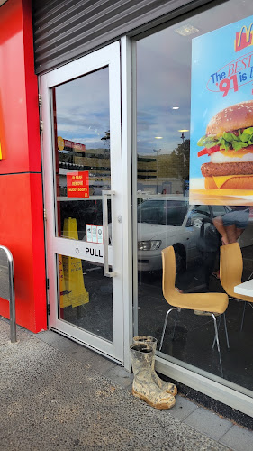 Comentarii opinii despre McDonald's Paeroa