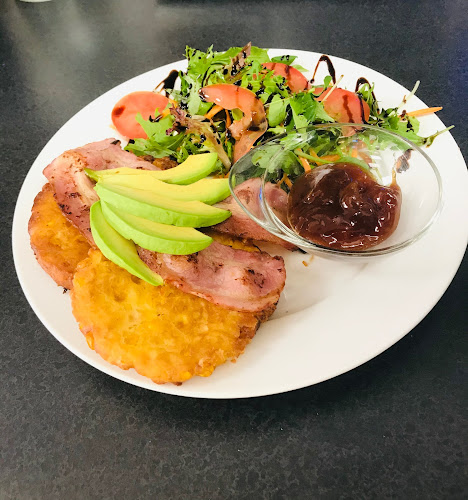 Unique Bakery and Cafe - Hospitality and gastronomy