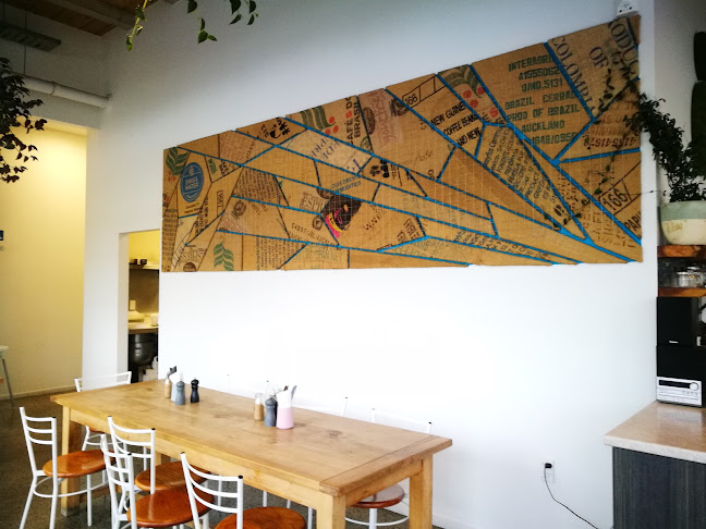 Moment Cafe - Hospitality and gastronomy