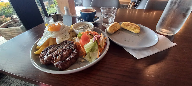 Westie Bistro - Hospitality and gastronomy