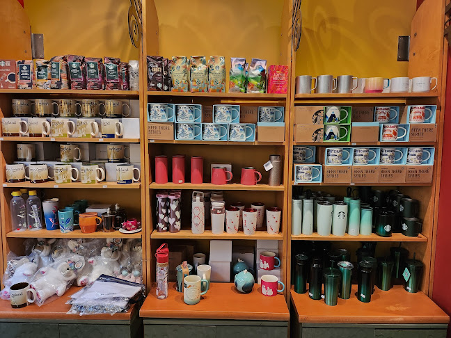 233/237 Lambton Quay, Wellington Central, Wellington 6011, New Zealand