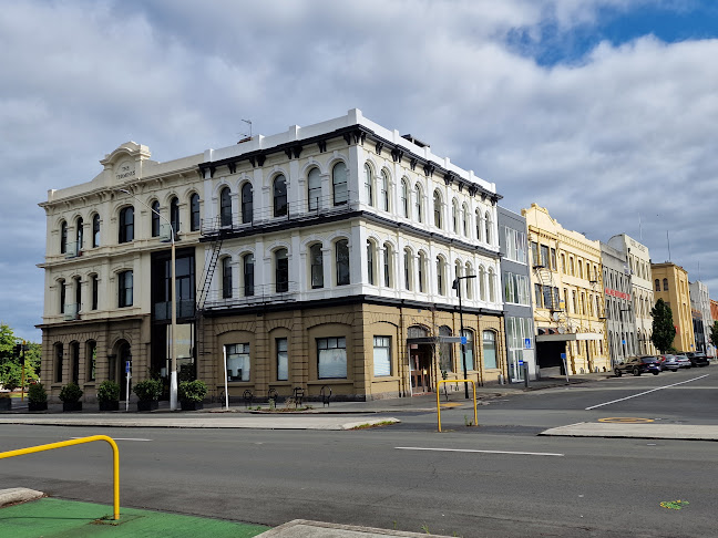 Comentarii opinii despre Moiety