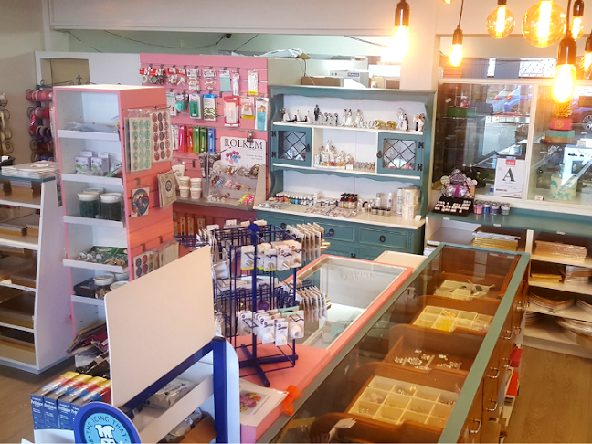 Celebration Cakes Auckland - Hospitality and gastronomy