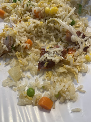 Oppies Restaurant & Takeaway - Hospitality and gastronomy