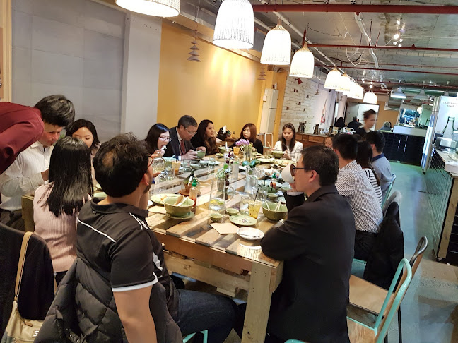 Opinii despre Where's Charlie? Lambton Quay Store în Wellington - Hospitality and gastronomy