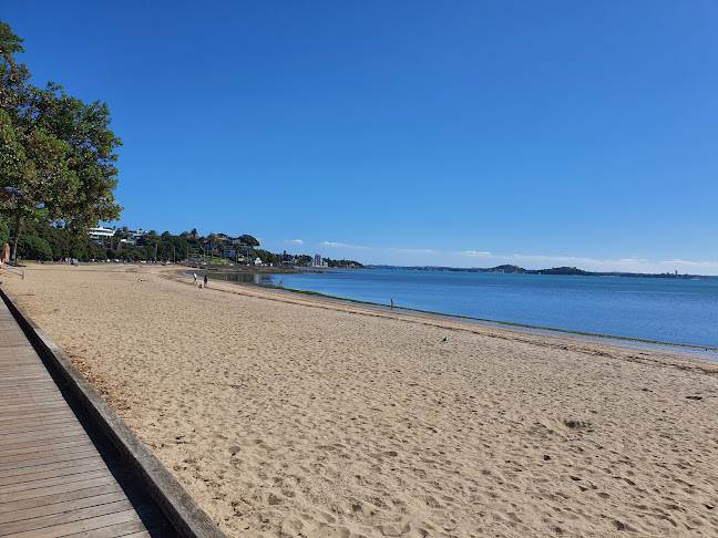 Moretons Bar & Restaurant - Hospitality and gastronomy