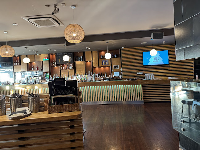 Black Salt Bar & Eatery