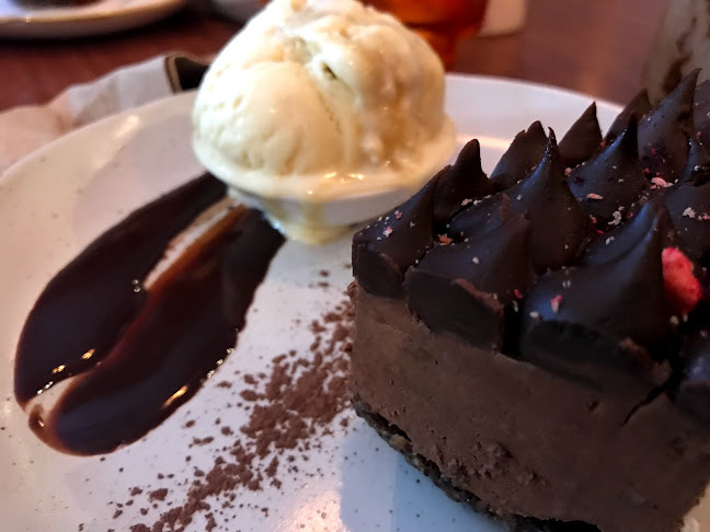 Closed Cafe - Hospitality and gastronomy