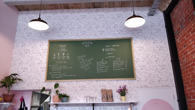 Utopia Ice City - Hospitality and gastronomy