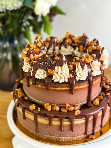 Comentarii opinii despre Half Baked Catering Co