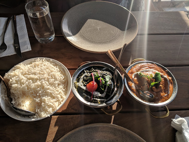 Bombay Palace Wanaka - Hospitality and gastronomy