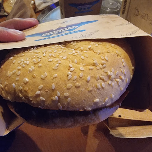 Opinii despre BurgerFuel Palmerston North în Palmerston North - Hospitality and gastronomy