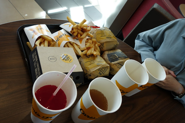 Comments and reviews of Carl's Jr. Frankton