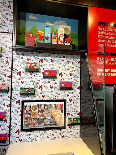 Comments and reviews of Cookie Muncher Cookie Bar