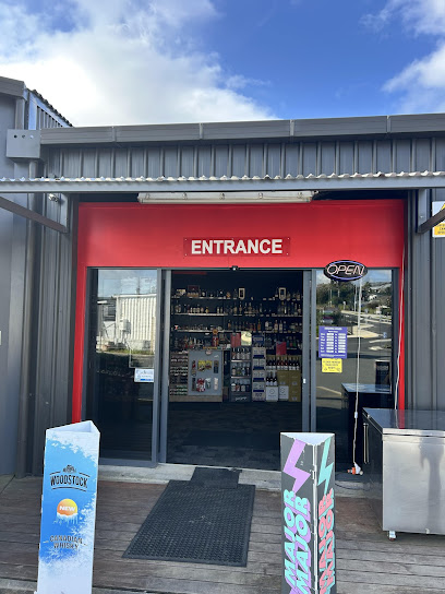 Black Bull Liquor Omokoroa