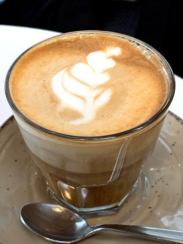 Opinii despre Mazagran Espresso Bar în Dunedin - Hospitality and gastronomy