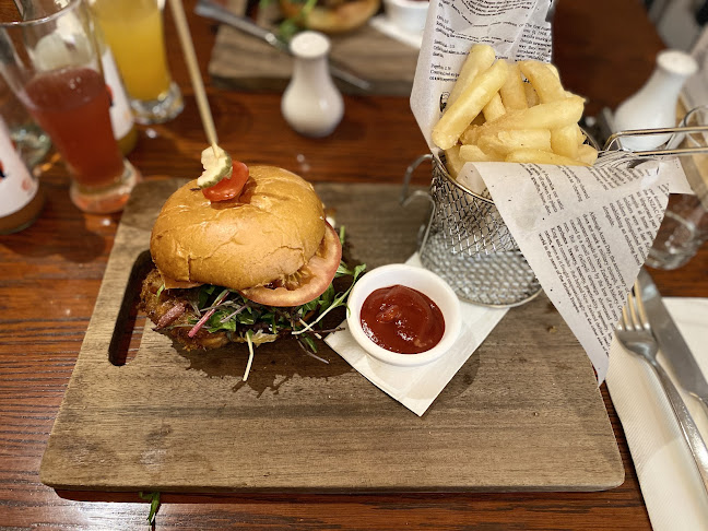 Comentarii opinii despre Flames on Forty Restaurant Bar at The Hotel Nelson