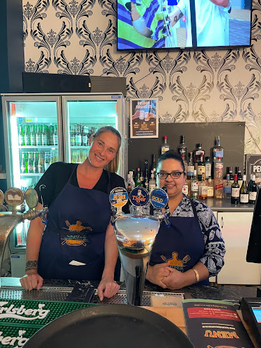 Comentarii opinii despre Super Casual Bar & Eatery