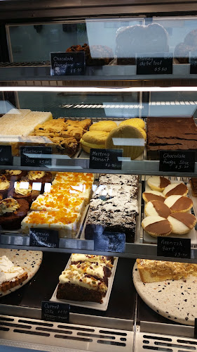 Poppys Cafe Phone number