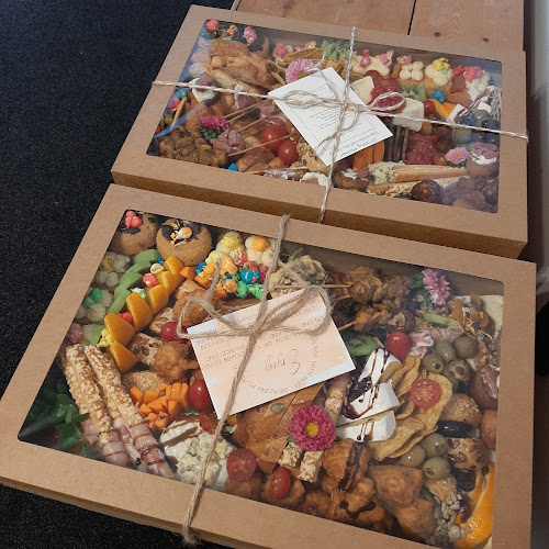 Opinii despre Graze with Heidi's Kitchen în Tīrau - Hospitality and gastronomy