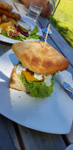 Niagara Falls Cafe - Hospitality and gastronomy