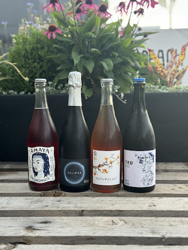 5 Milford Road, Milford, Auckland 0620, New Zealand