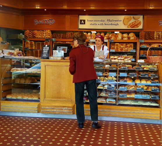 2/1104 Great North Road, Point Chevalier, Auckland 6220, New Zealand