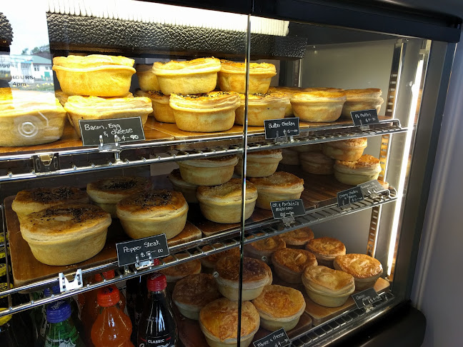 Fat Bastard Pies - Hospitality and gastronomy