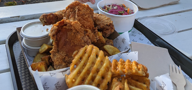 Reviews of Empire Chicken Riverside Market in Christchurch - Hospitality and gastronomy