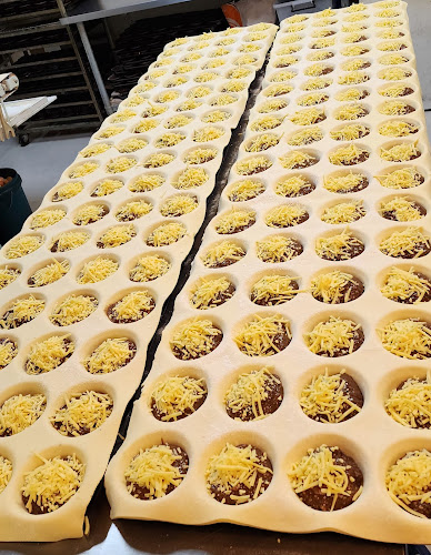 Opinii despre Golden Crust Bakery & Cafe în Gisborne - Hospitality and gastronomy