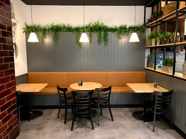 Robert Harris Cafe Chartwell - Hospitality and gastronomy