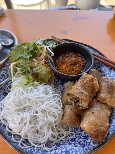 Comentarii opinii despre November Cafe Mairangi Bay