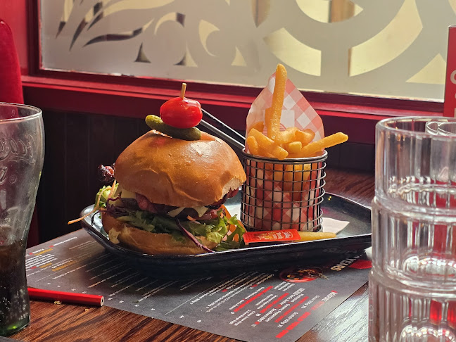 Cobb & Co. New Plymouth - Hospitality and gastronomy