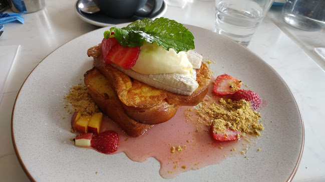 Comments and reviews of Mission Bay Cafe