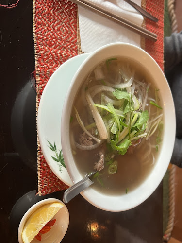 VIET CHEFS RESTAURANT - Hospitality and gastronomy