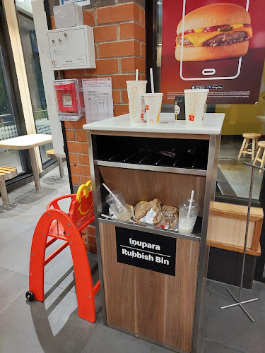 McDonald's Glenfield - Hospitality and gastronomy