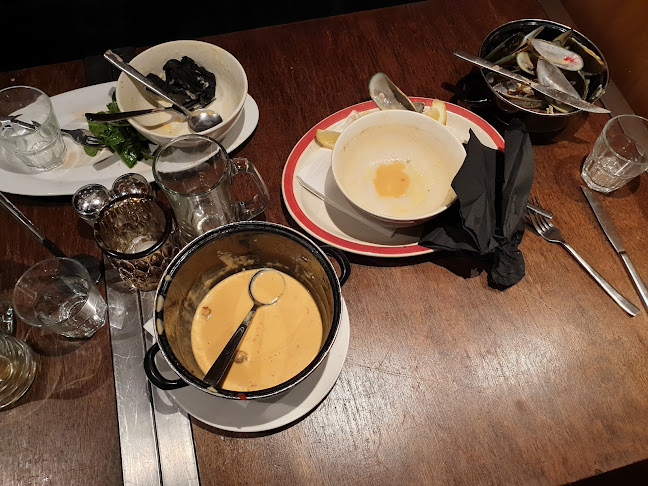 Comentarii opinii despre Pure Bar & Grill