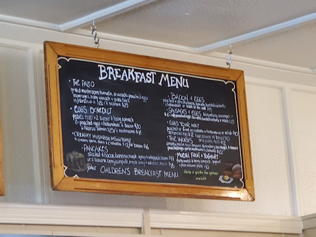 The Broadway Tearooms & Bakery