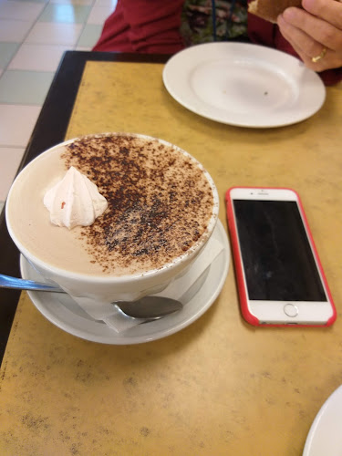 Comments and reviews of La Tropezienne Takapuna