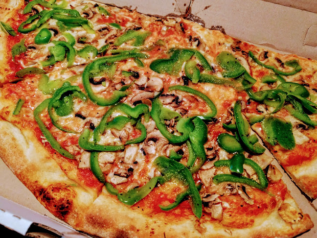 Sal's Authentic NY Pizza - Parnell - Hospitality and gastronomy