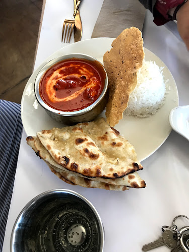 Comments and reviews of Popsies Indian Restaurant Café & Bar