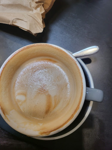 Comentarii opinii despre Darfield Bakery