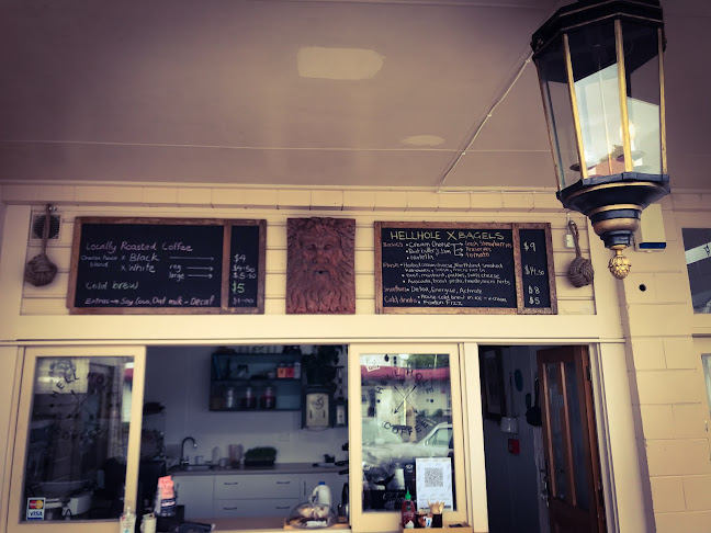 Opinii despre Hell Hole în Russell - Hospitality and gastronomy