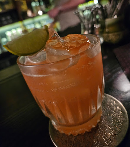 Comentarii opinii despre Hawthorn Lounge