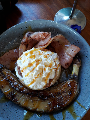 Railway Station Cafe - Hospitality and gastronomy