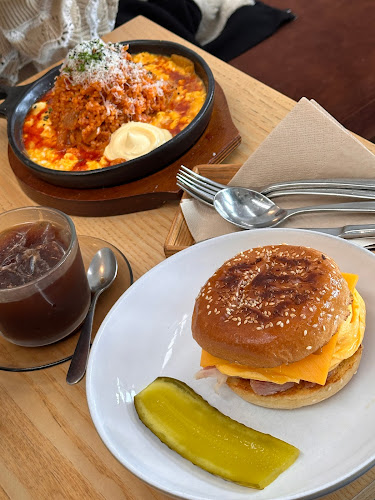 Child Sister - Hospitality and gastronomy