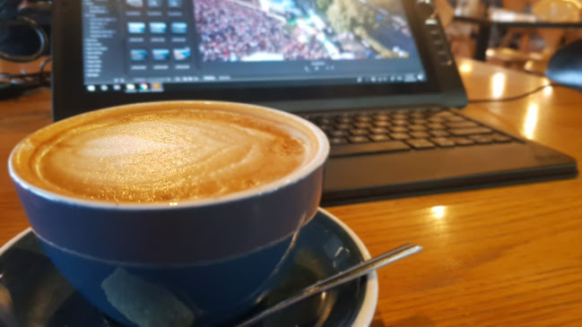 Comentarii opinii despre ten27