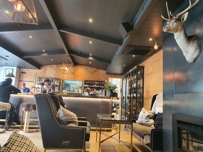 Rodd & Gunn The Lodge, Queenstown Open Times