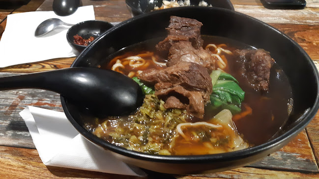 https://www.zomato.com/auckland/neighbours-restaurant-howick